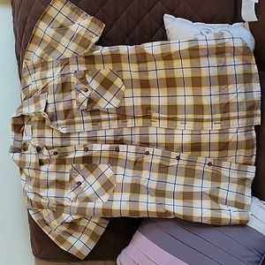 Levi's small button down